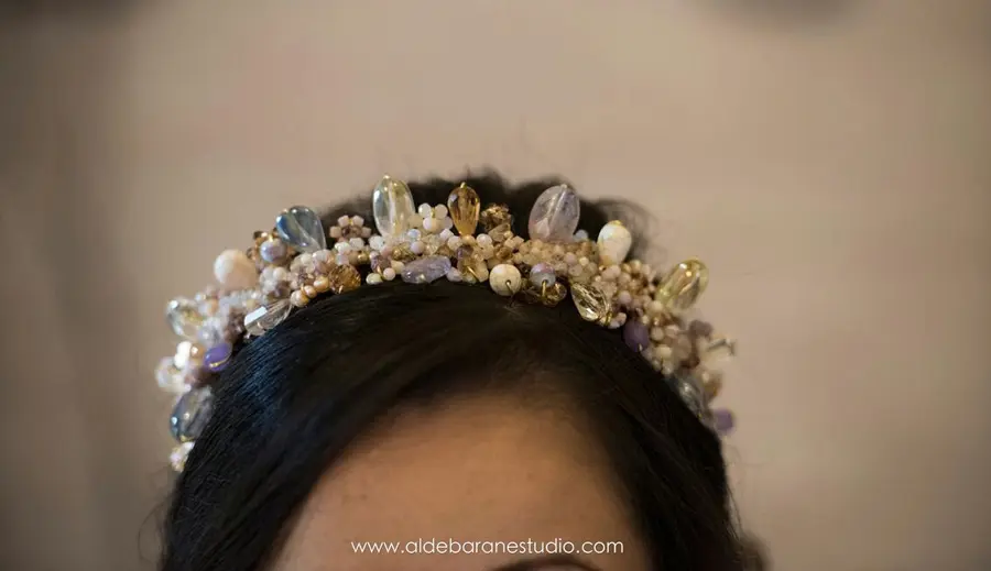 diademas tiaras de moda - Cómo se llama la tiara que va en la frente