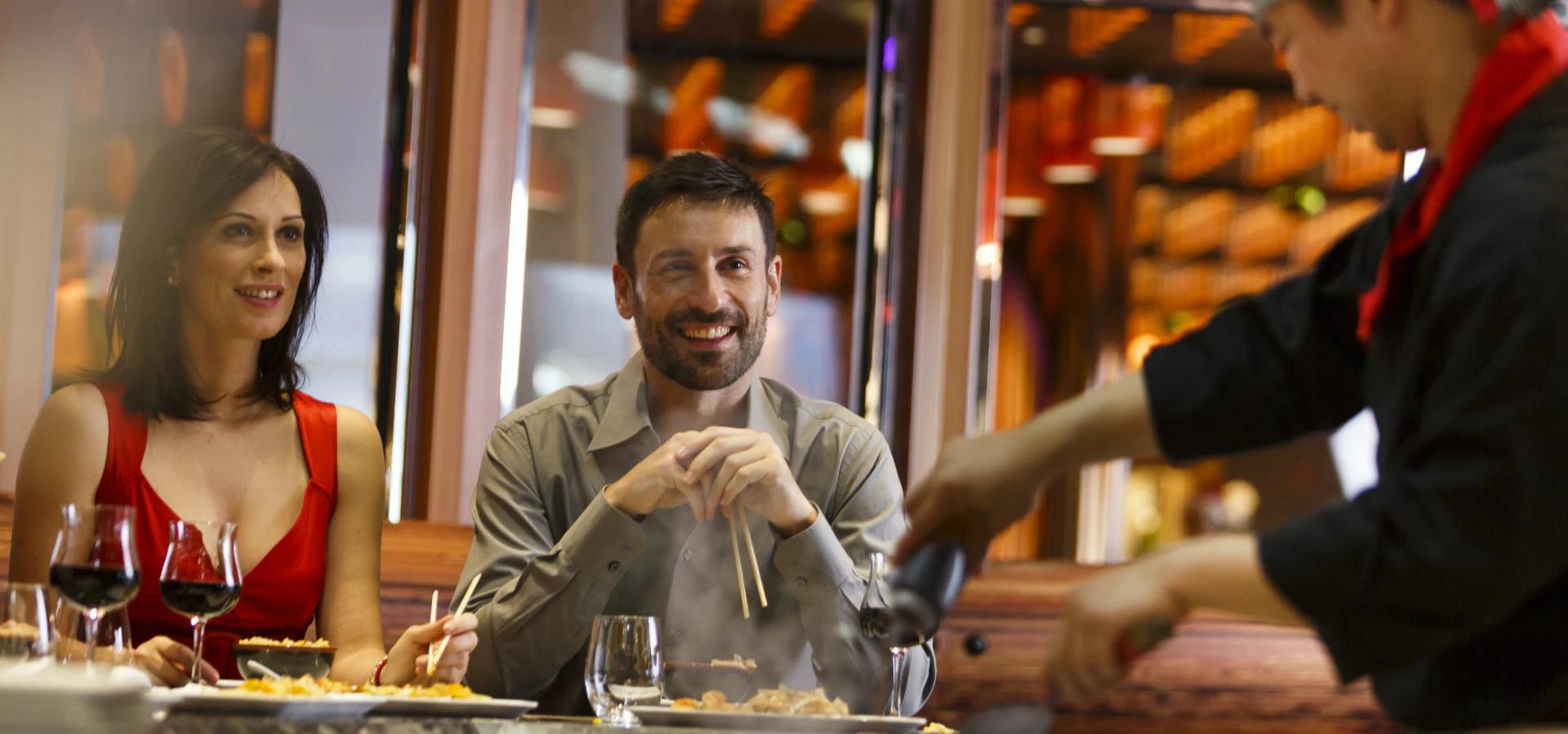 restaurantes japoneses de moda en madrid - Cómo se llama los restaurante japoneses que te cocinan en la mesa