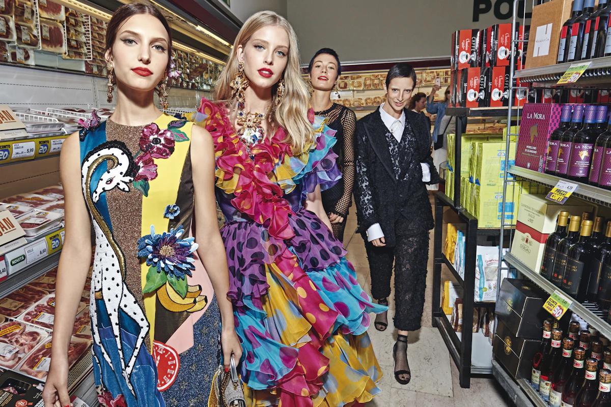 dolce diseñador de moda italiano - Cuál es el estilo de Dolce Gabbana
