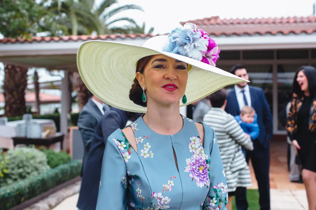 Pamelas de moda: el complemento perfecto para lucir elegante en cualquier ocasión - Cuándo quitarse pamela pamelas de moda - Cuándo quitarse pamela
