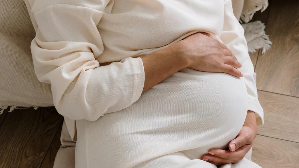 moda embarazadas invierno - Cuándo se debe empezar a usar ropa de maternidad