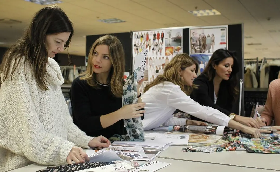 carrera diseño de moda galicia - Cuánto cuesta estudiar en Goymar Coruña