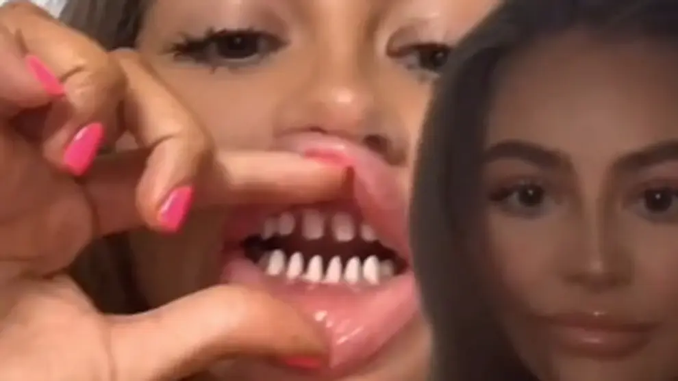 moda dientes afilados - Qué es el muñeco Bugui Bugui
