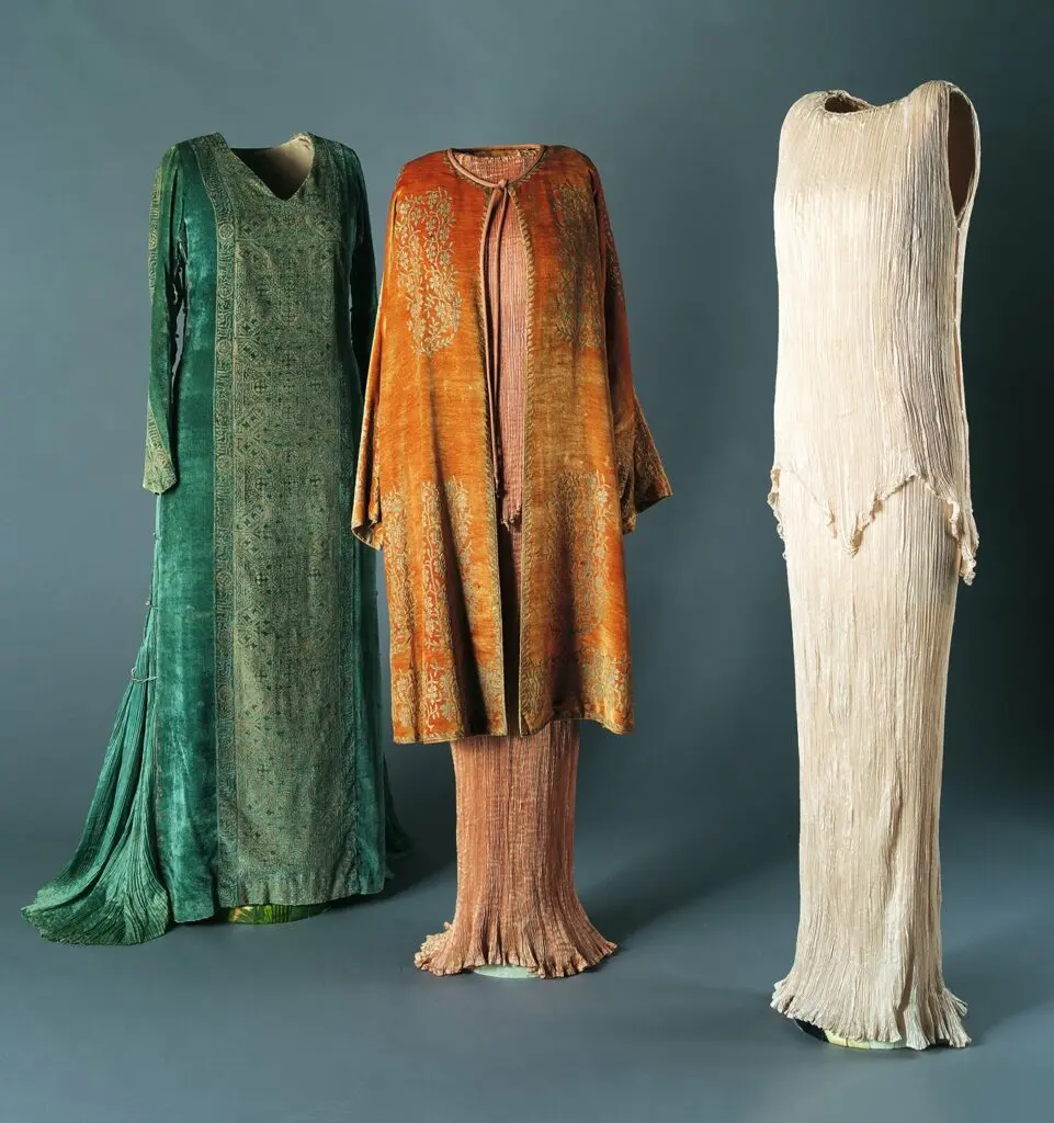 mariano fortuny diseñador de moda - Qué es un vestido Delphos