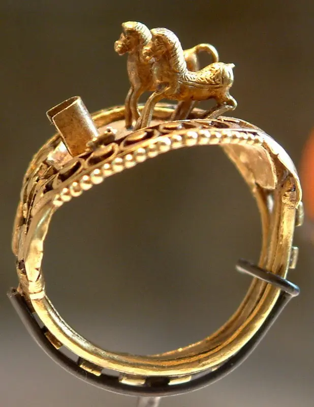 anillos resina moda - Qué materiales se usan para hacer anillos