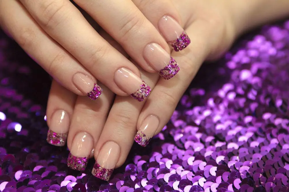 moda uñas postizas - Qué tipo de uñas postizas se ven más naturales