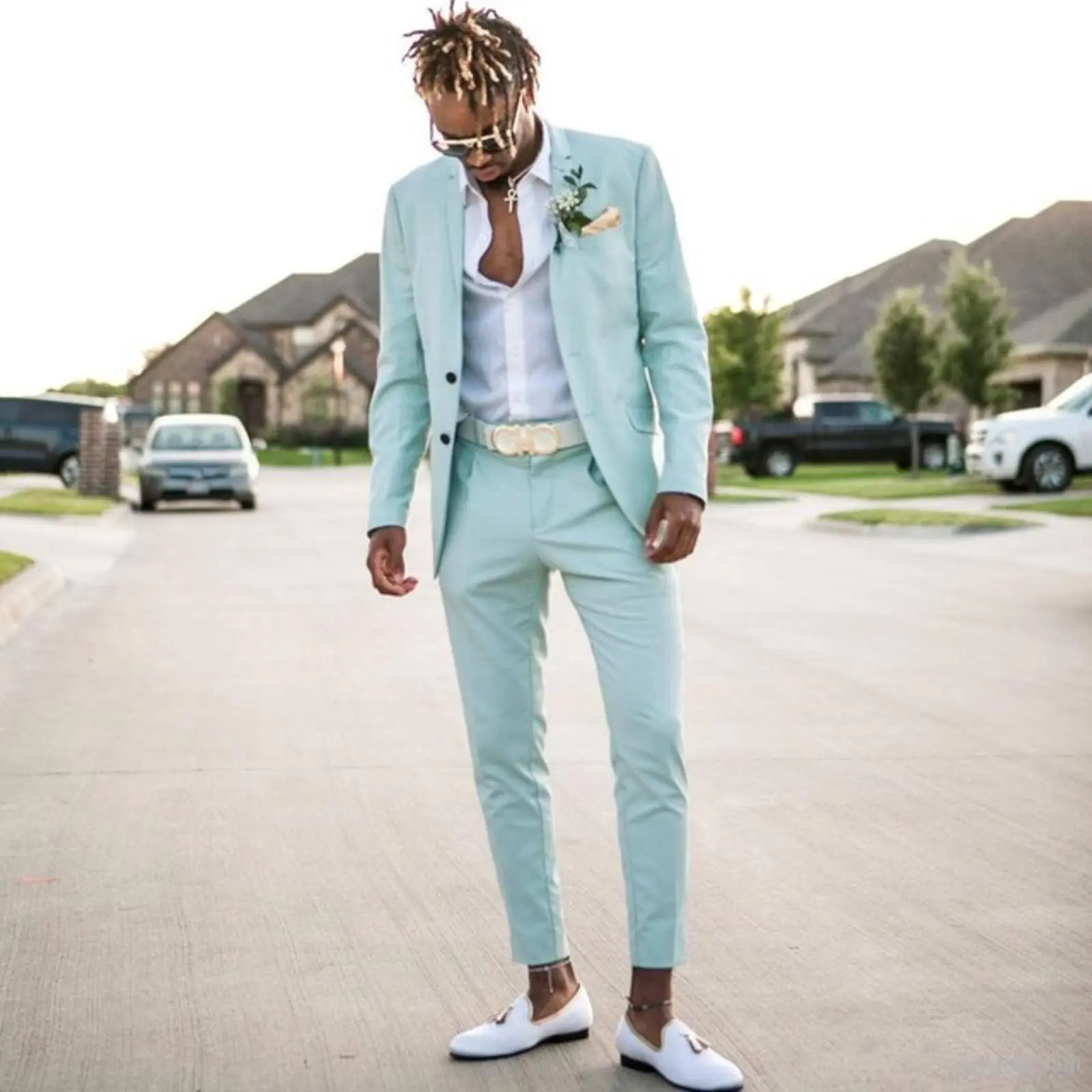 trajes ultima moda - Qué trajes de hombre están de moda 2023